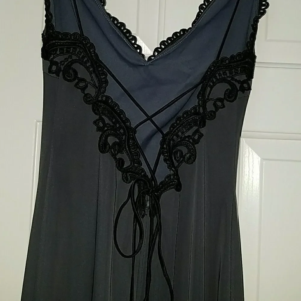 Tadashi Women's Dark Gray Floor Length Evening Gown S Cubic Zirconia Accents - Picture 4 of 8